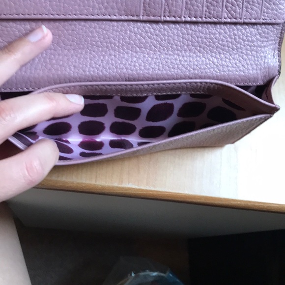 💎💎SOLD💎💎Kate spade wallet - Picture 4 of 8
